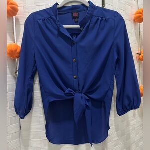 Bebe 2B Tie-Front Button Up Blouse